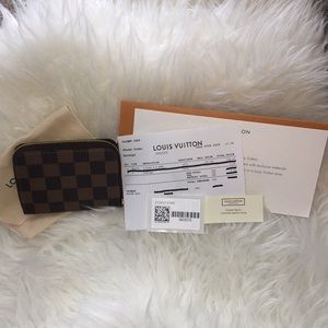 Louis Vuitton Zippy Colin Purse